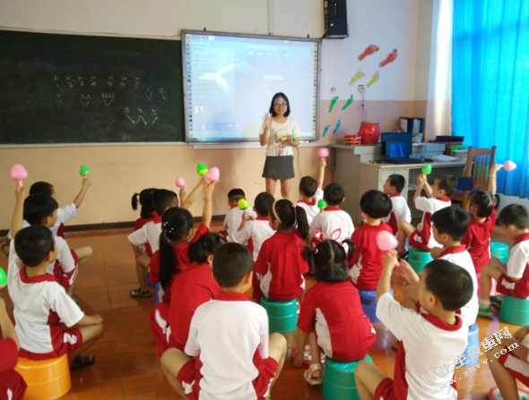 浅谈小学音乐教学中学生聆听习惯养成的重要性