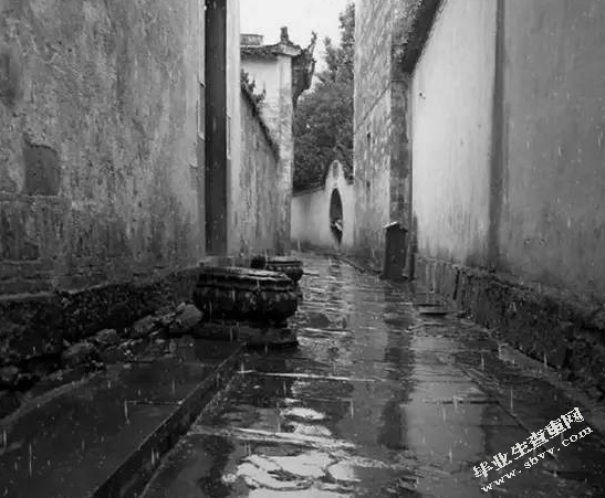 舞蹈《小城雨巷》中现代多媒体技术的运用