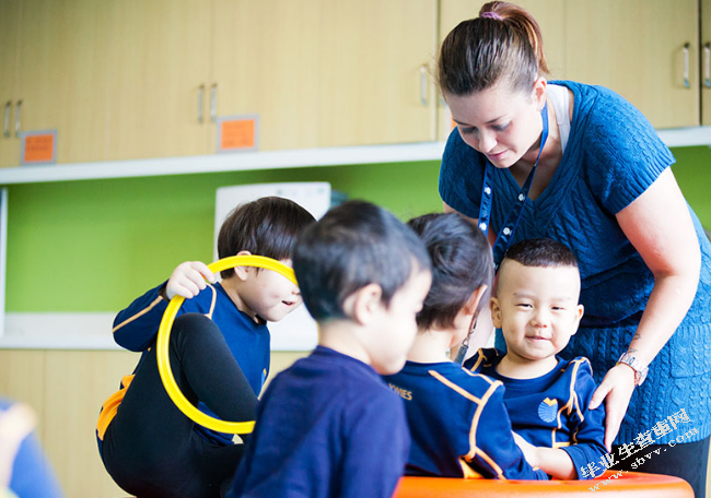 幼儿教育“小学化”现象探析