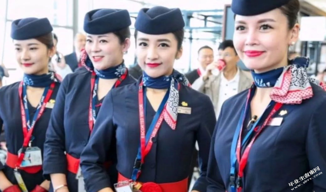 试谈空乘服务的专业化与个性化