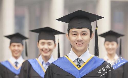 当代大学生思想道德素质现状及对策探讨