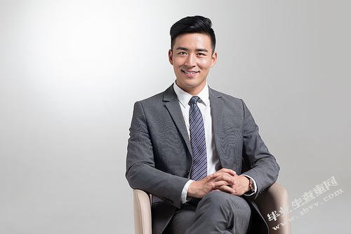 领导者影响力提升路径研究