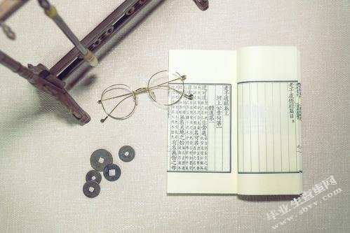 新生语气词“哦”的探析