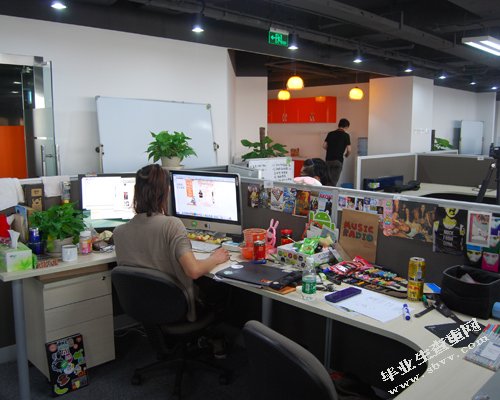 上海与德通讯技术有限公司的市场营销战略分析和规划
