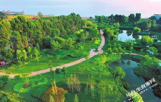 浅析基于生态理念的湿地旅游发展规划的研究