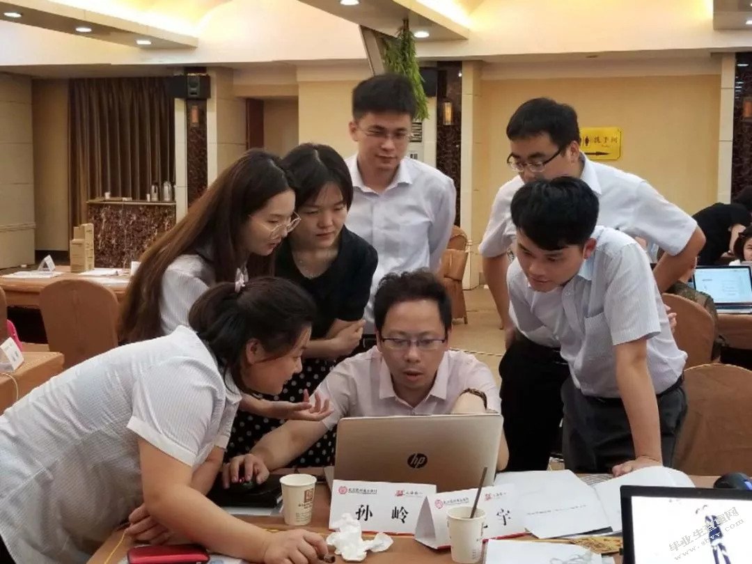微课在农村历史课堂中融合的研究