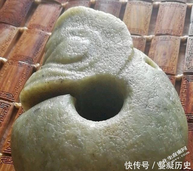 论物证鉴真规则
