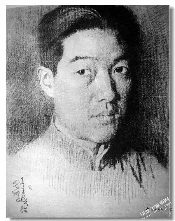徐悲鸿素描作品的艺术特征——以自画像为例
