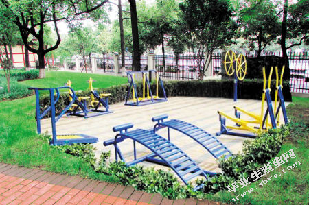 浅谈宿迁市居住区绿地植物配置