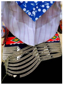 浅析惠安女服饰文化的保护与传承